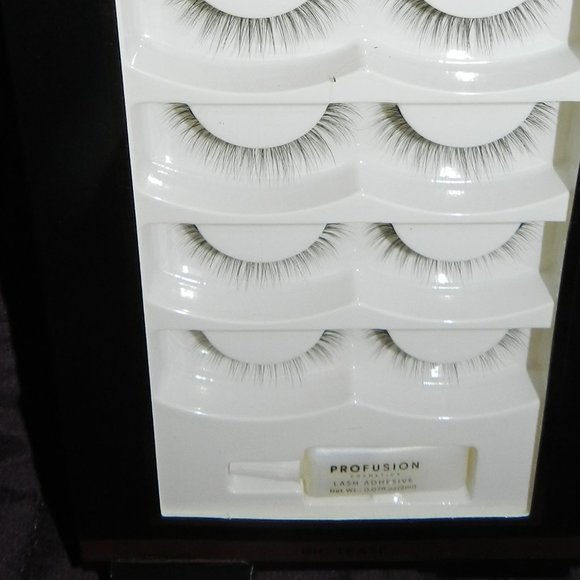 Profusion Big Tease 6 Pc set 5 Eyelash sets & one Adhesive - Black SEALED NEW - Picture 5 of 9